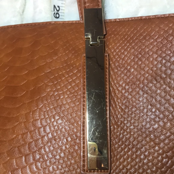 Madison West Large Tote Bag light Brown with golden color Hardware Faux leather - Picture 3 of 7